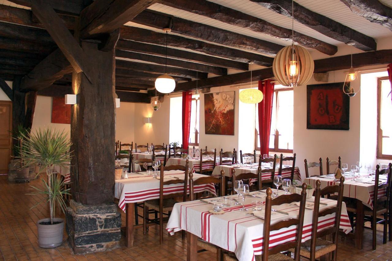 Briseteia Saint-Just-Ibarre Exterior foto